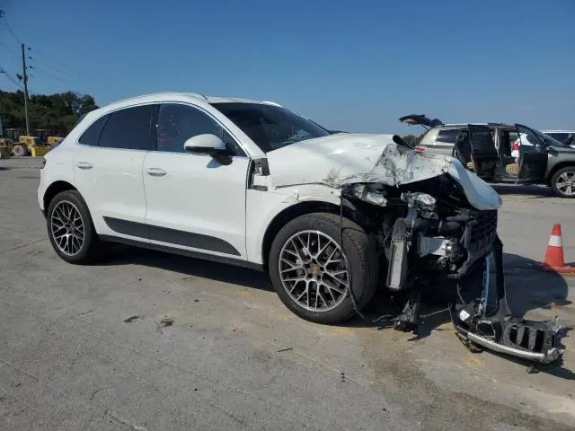 2017 PORSCHE MACAN S
