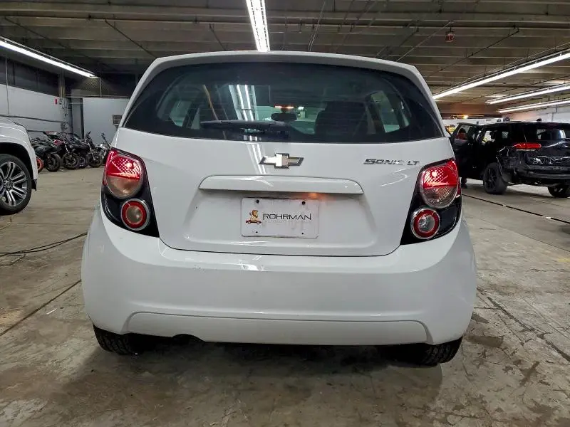 2014 CHEVROLET SONIC LT  