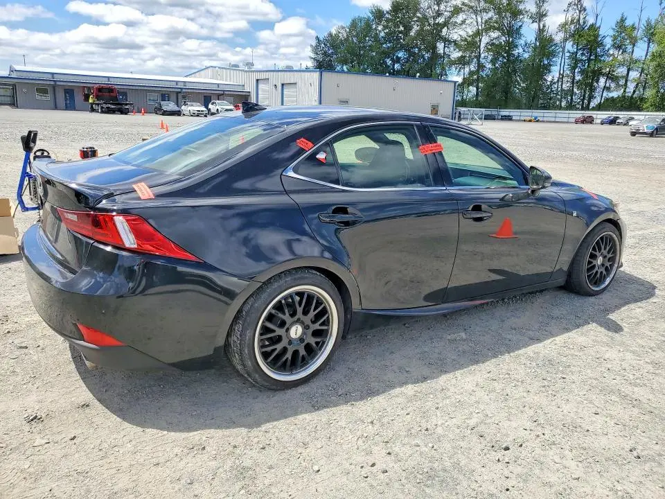 2016 LEXUS IS 200T  