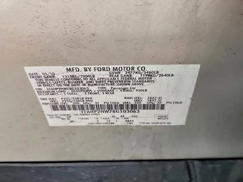 2011 FORD TAURUS SEL  
