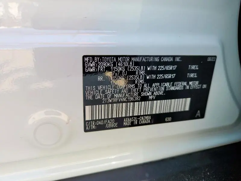 2022 TOYOTA RAV4 XLE  