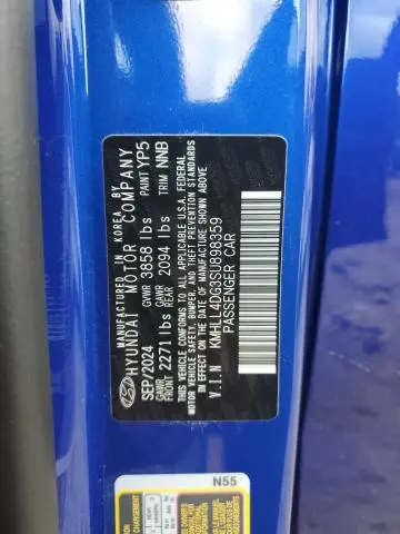 2025 HYUNDAI ELANTRA SE  