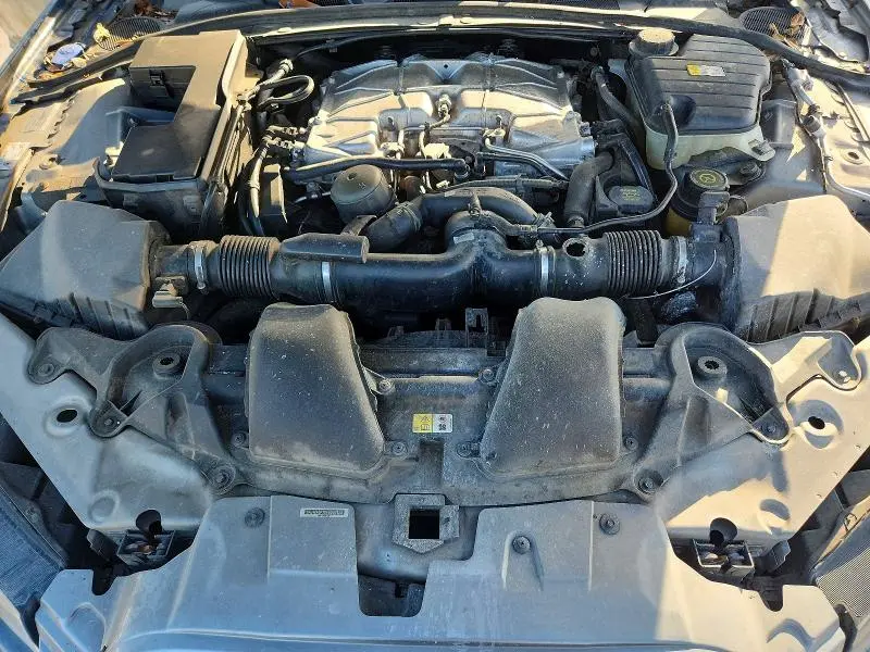 2015 JAGUAR XF 3.0 SPORT  