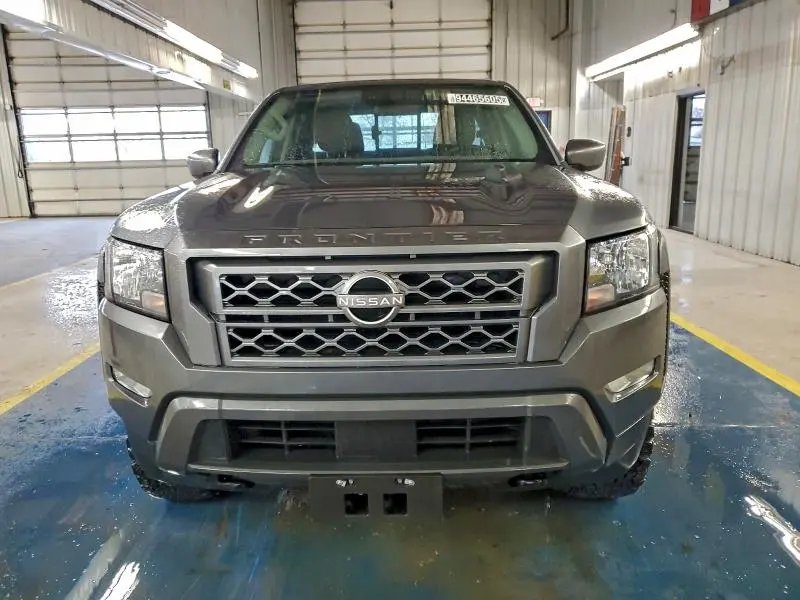 2023 NISSAN FRONTIER S  