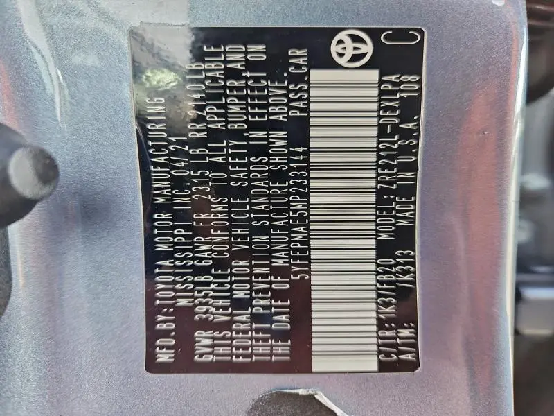 2021 TOYOTA COROLLA LE  