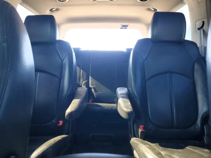 2011 GMC ACADIA SLT-1  