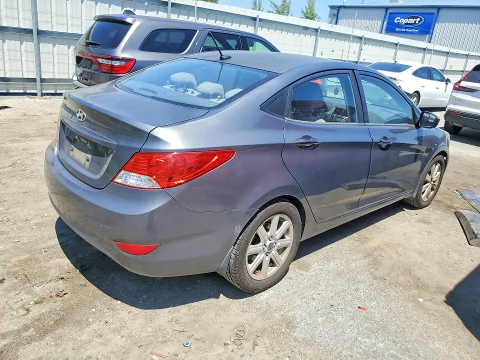 2012 HYUNDAI ACCENT GLS  
