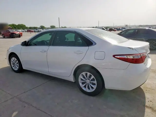 2016 TOYOTA CAMRY LE  