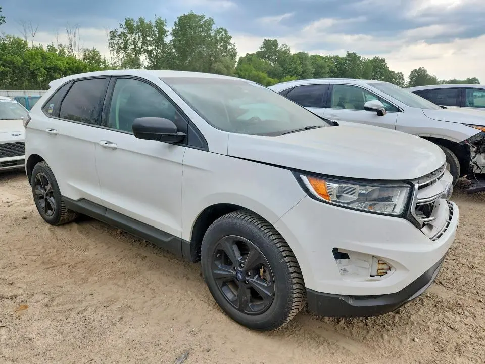 2015 FORD EDGE SE  