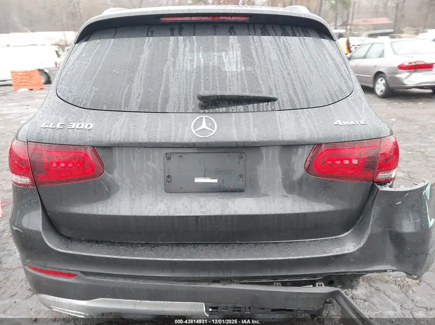 2021 MERCEDES-BENZ GLC 300 4MATIC SUV