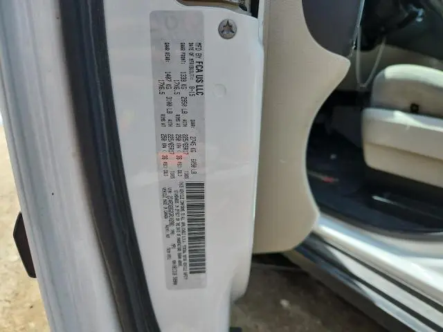 2016 DODGE GRAND CARAVAN SE  