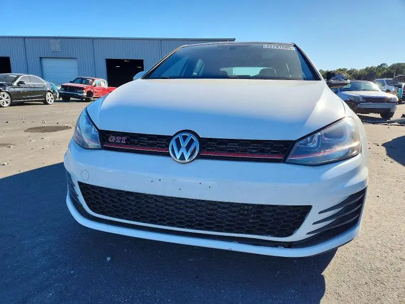 2016 VOLKSWAGEN GTI S/SE  