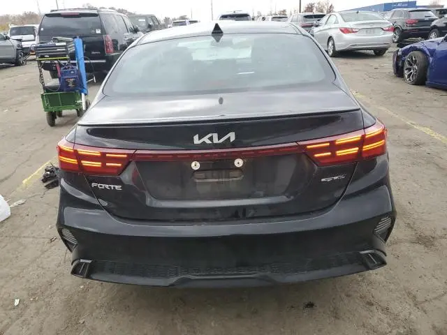 2024 KIA FORTE GT LINE  