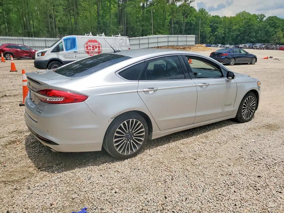 2017 FORD FUSION TITANIUM HEV  