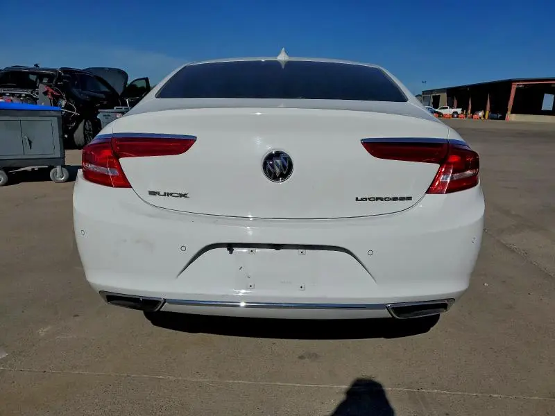 2017 BUICK LACROSSE ESSENCE  