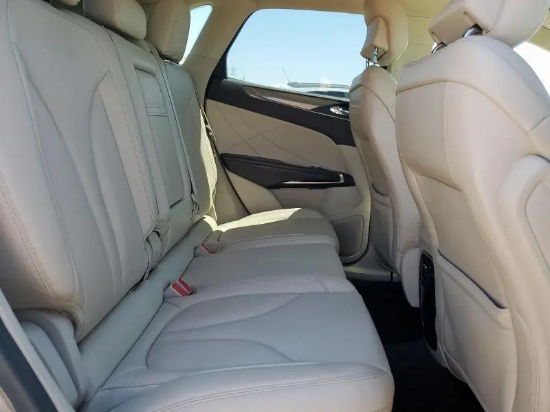 2017 LINCOLN MKC PREMIERE  