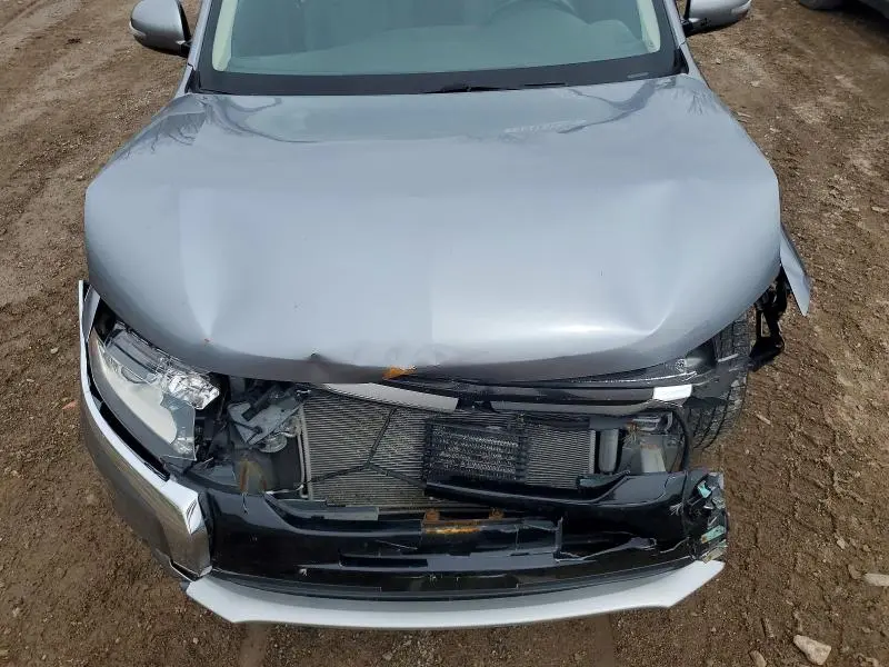 2016 MITSUBISHI OUTLANDER SE  