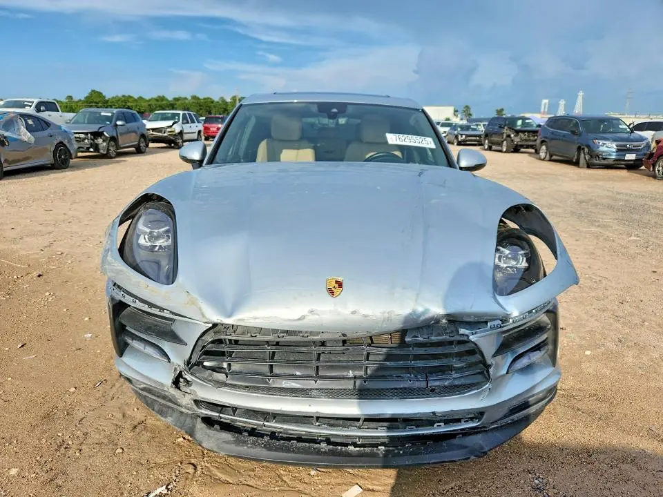 2020 PORSCHE MACAN   