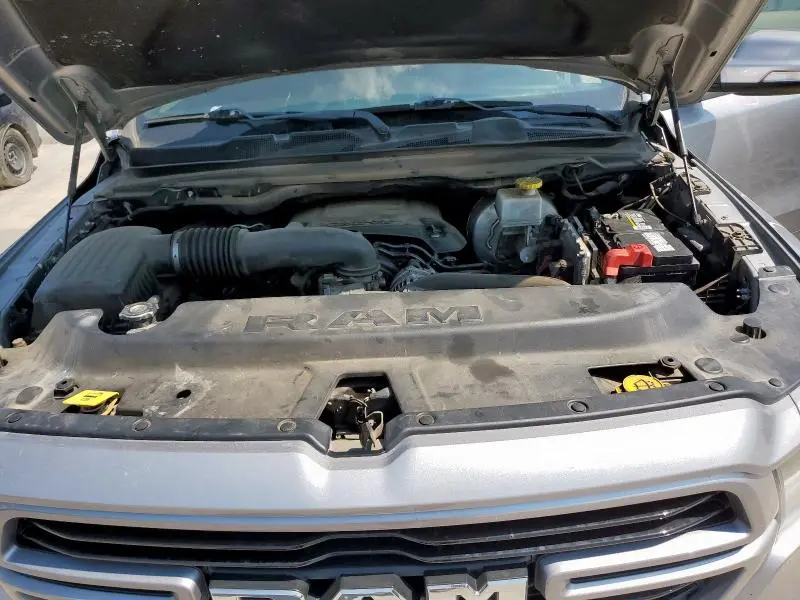 2019 RAM 1500 LARAMIE  