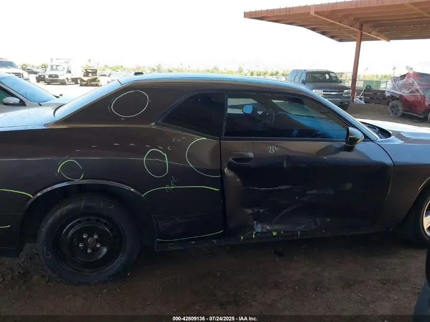 2015 DODGE CHALLENGER SXT