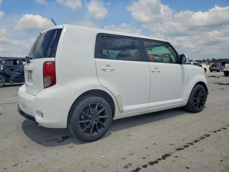 2014 SCION XB   