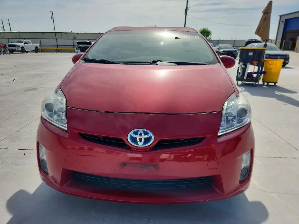 2010 TOYOTA PRIUS II  