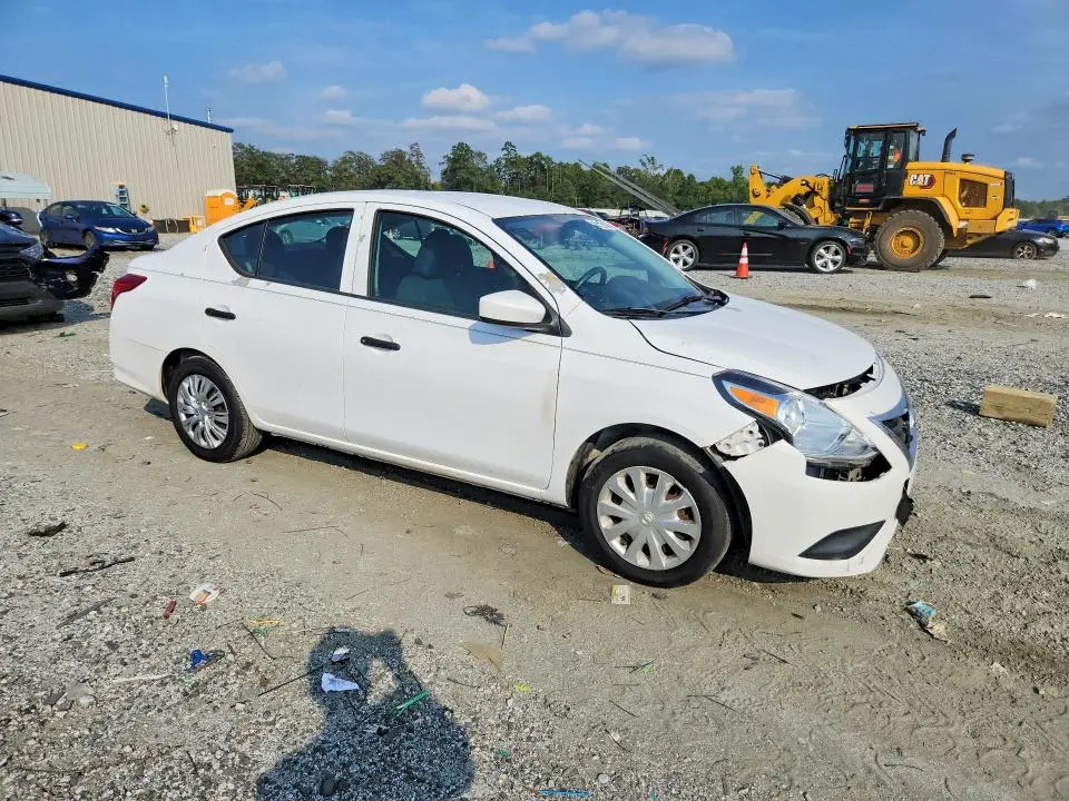 2019 NISSAN VERSA S  