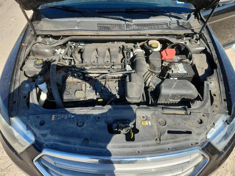2015 FORD TAURUS SEL  