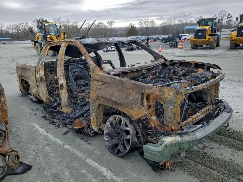 2024 GMC SIERRA K1500 SLT  