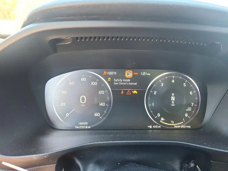 2019 VOLVO XC40 T5 INSCRIPTION  