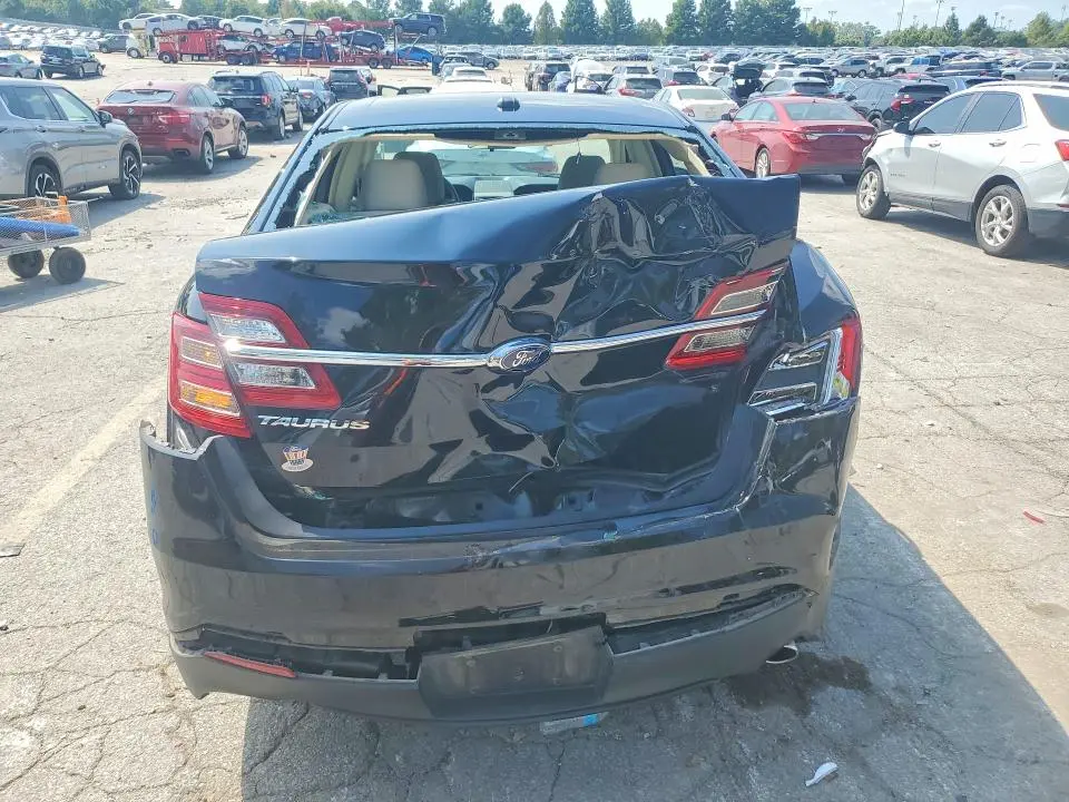 2016 FORD TAURUS SE  