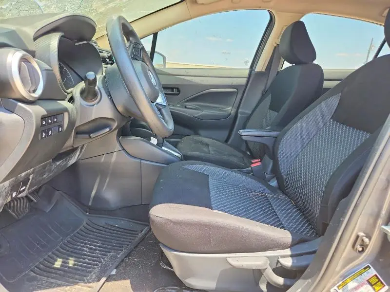 2020 NISSAN VERSA S  