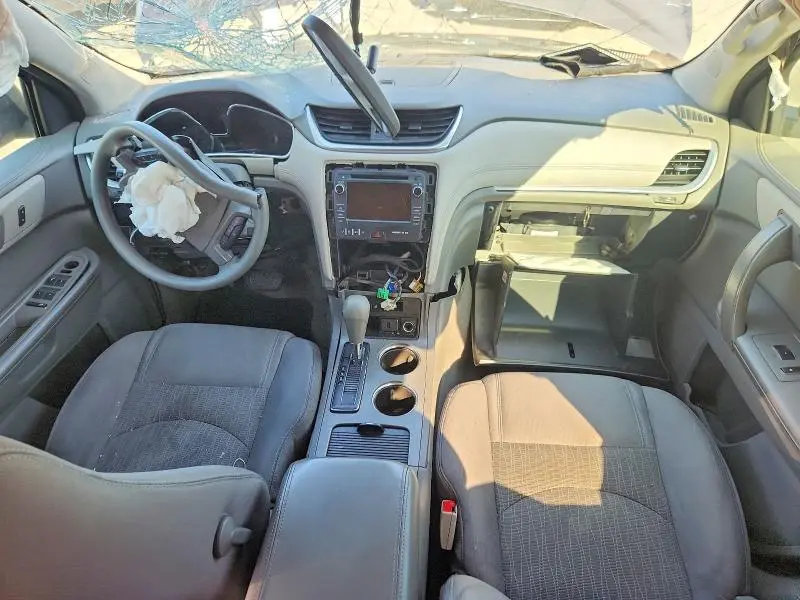 2017 CHEVROLET TRAVERSE LS  