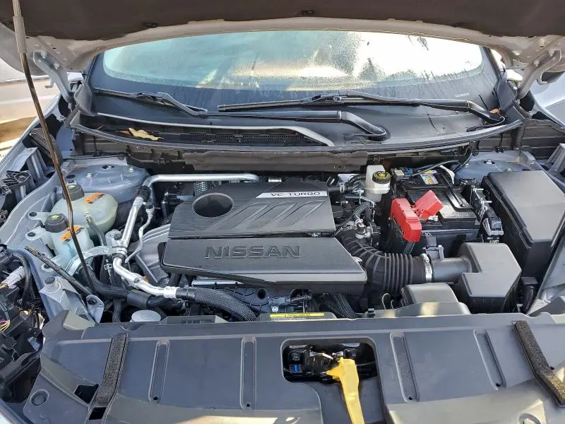 2024 NISSAN ROGUE SL  