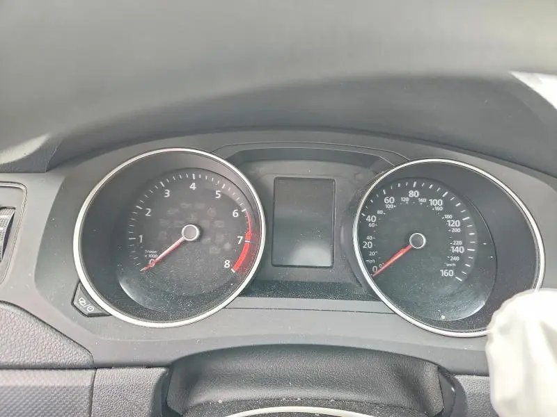 2015 VOLKSWAGEN JETTA BASE  