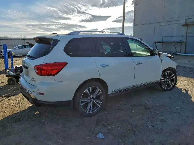 2017 NISSAN PATHFINDER S  