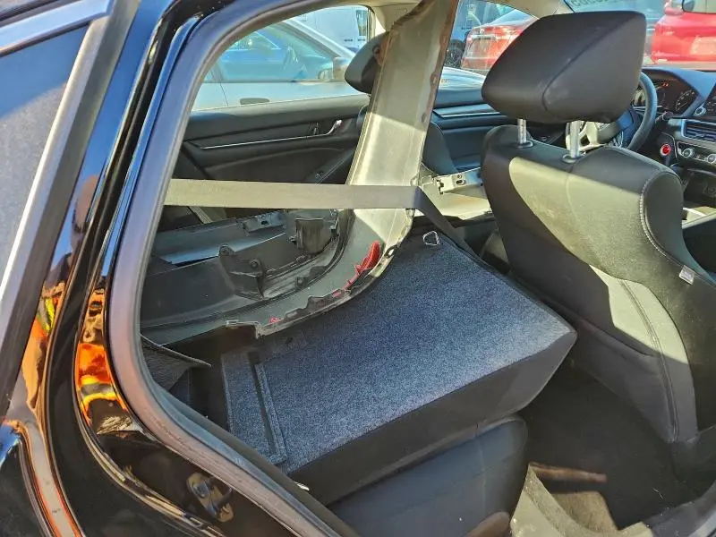 2019 HONDA ACCORD LX  