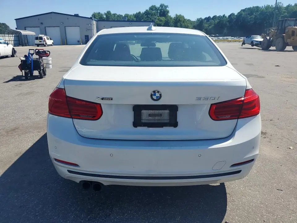 2017 BMW 330 XI  