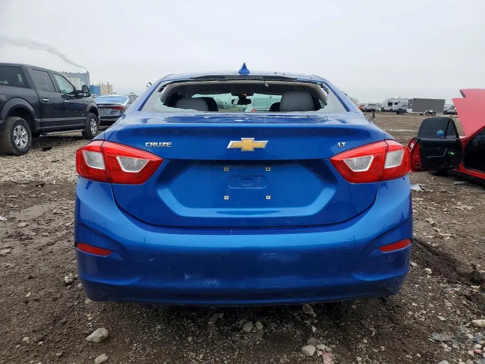 2016 CHEVROLET CRUZE LT  