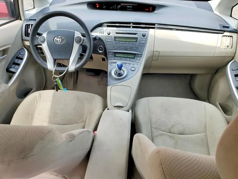 2010 TOYOTA PRIUS II  