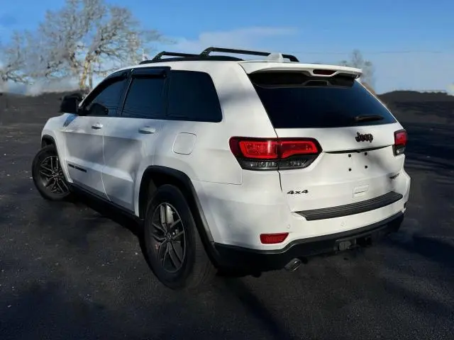 2017 JEEP GRAND CHEROKEE TRAILHAWK  