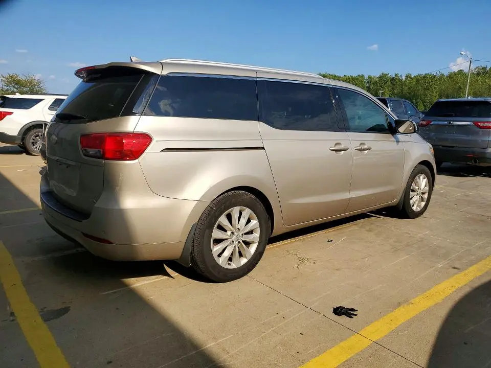 2017 KIA SEDONA EX  