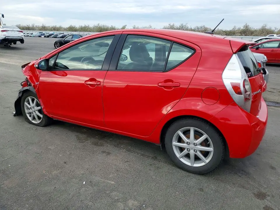 2013 TOYOTA PRIUS C FOUR  