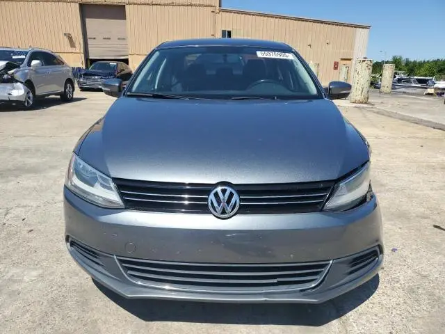 2013 VOLKSWAGEN JETTA SE