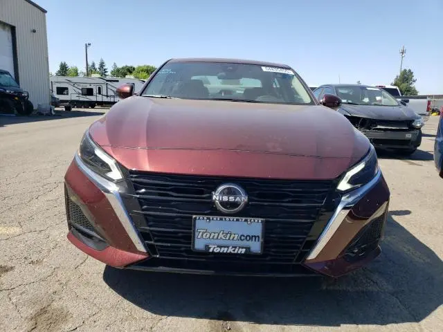 2024 NISSAN ALTIMA SV  