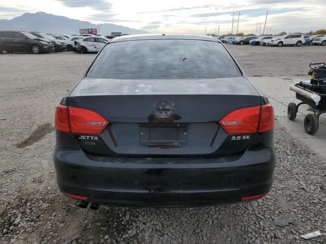 2013 VOLKSWAGEN JETTA SE  