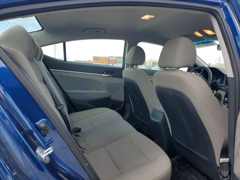2020 HYUNDAI ELANTRA SE  