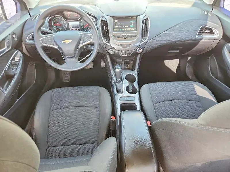 2016 CHEVROLET CRUZE LT  