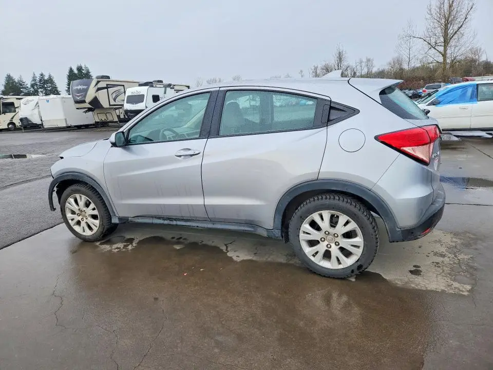 2017 HONDA HR-V LX  