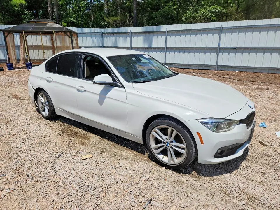 2018 BMW 320 I  